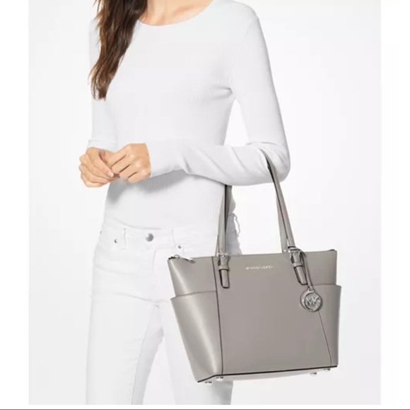 Michael Kors Jet Set Large Crossgrain Leather Tote - Picture 2 of 6